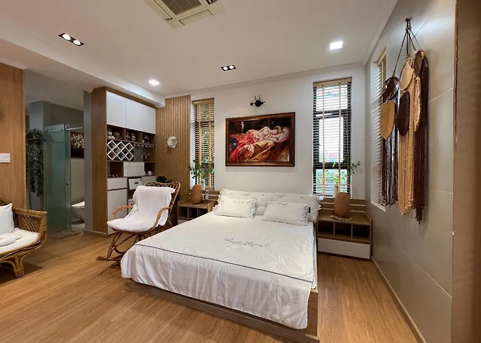 Căn hộ Sunrise - Màu Của Nắng *